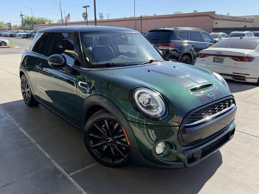 British Racing Green Metallic 2019 MINI Hardtop Cooper S