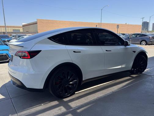 2023 Tesla Model Y Performance Dual Motor All-Wheel Drive