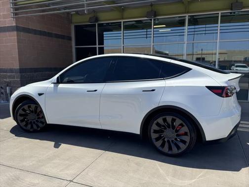 2023 Tesla Model Y Performance Dual Motor All-Wheel Drive