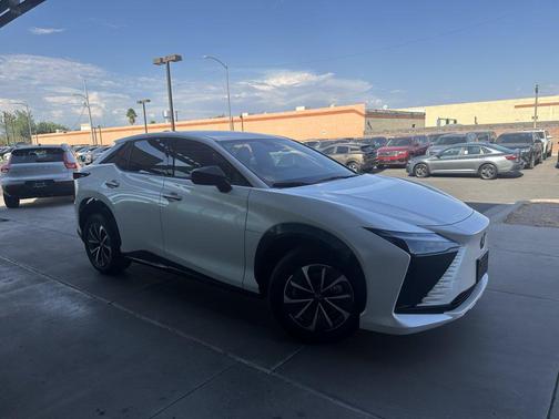 2024 Lexus RZ 450e RZ 450e Premium
