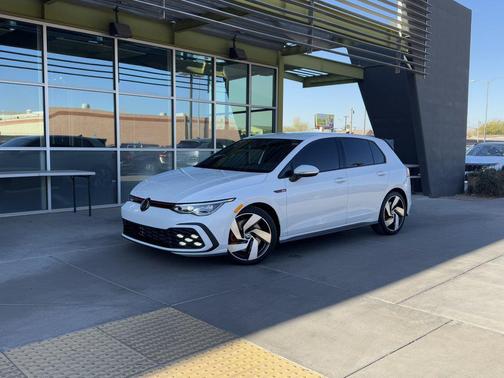 2023 Volkswagen Golf GTI 2.0T S DSG