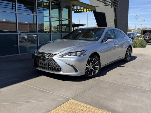 2025 Lexus ES 350 Base