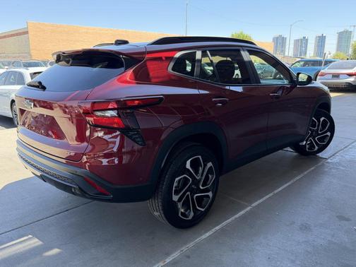 Crimson Metallic 2024 Chevrolet Trax FWD 2RS