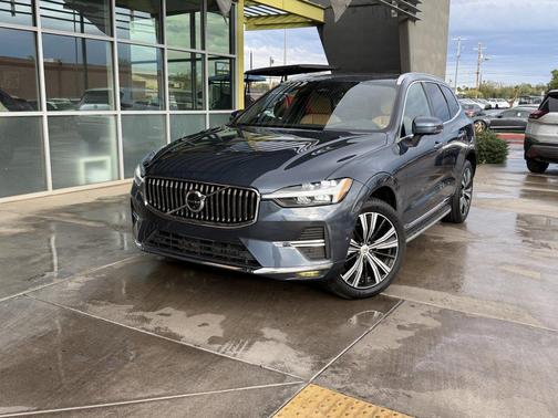 2022 Volvo XC60 B5 Inscription