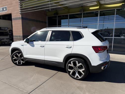 2022 Volkswagen Taos 1.5T SEL