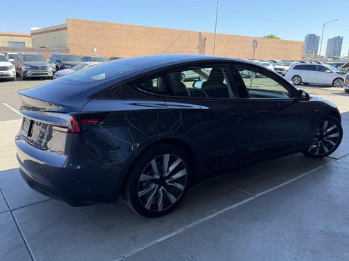 2024 Tesla Model 3 Long Range