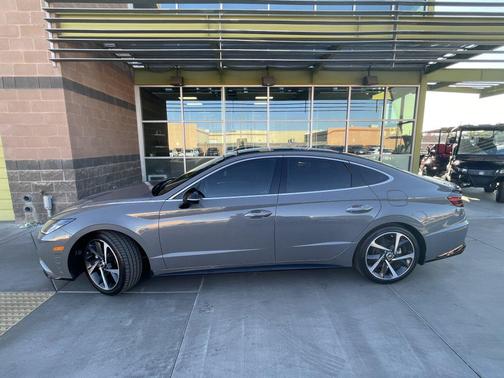2022 Hyundai SONATA SEL Plus