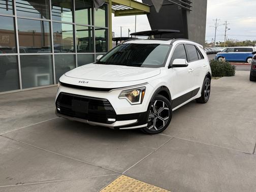 2023 Kia Niro Touring