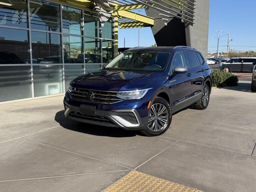 2024 Volkswagen Tiguan 2.0T Wolfsburg Edition
