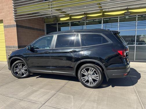 2022 Honda Pilot 2WD Sport