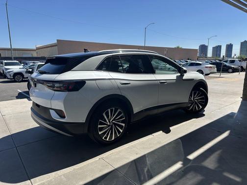 2023 Volkswagen ID.4 Pro S Plus