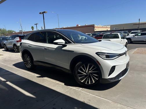 2023 Volkswagen ID.4 Pro S Plus