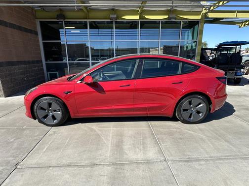 2023 Tesla Model 3 Standard Range