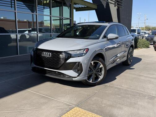 2023 Audi Q4 e-tron Prestige 50 quattro