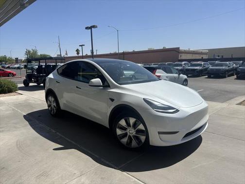 2023 Tesla Model Y Long Range Dual Motor All-Wheel Drive