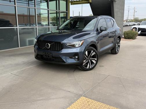 Denim Blue 2026 Volvo XC40 Plus, B4 FWD Gas (mild hybrid), Dark
