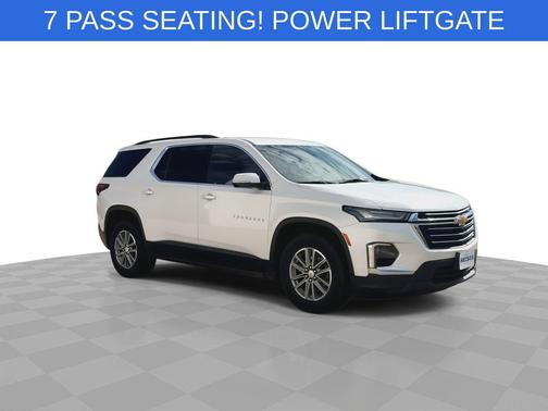Iridescent Pearl Tricoat 2022 Chevrolet Traverse LT Cloth