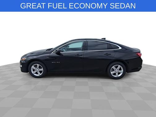 Mosaic Black Metallic 2022 Chevrolet Malibu FWD LT