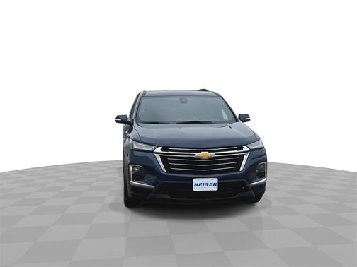 2022 Chevrolet Traverse LT Leather