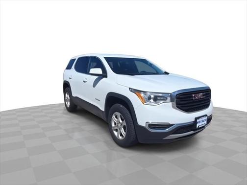 2017 GMC Acadia SLE-1