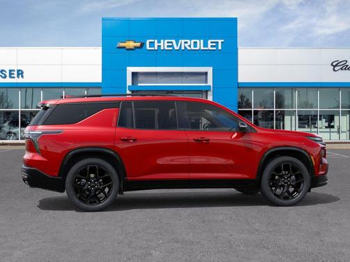 Radiant Red Tintcoat 2026 Chevrolet Traverse RS