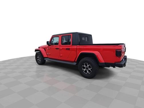 Firecracker Red Clearcoat 2020 Jeep Gladiator Overland