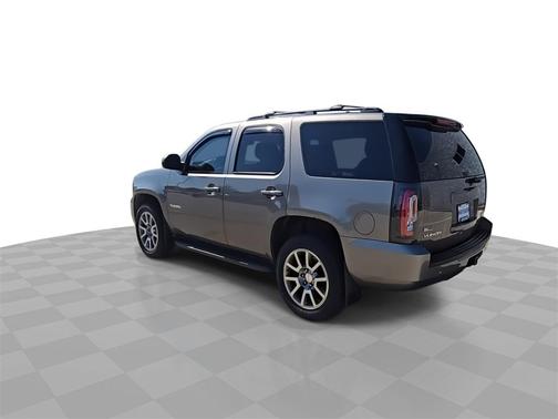 2011 GMC Yukon SLT