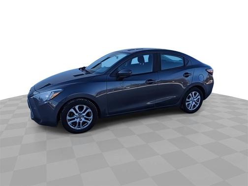 2017 Toyota Yaris iA Base