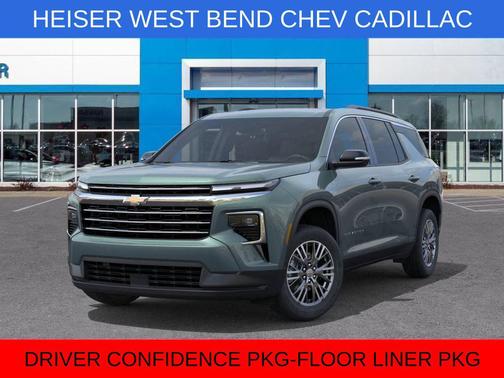 Trillium Green Metallic 2027 Chevrolet Traverse LT