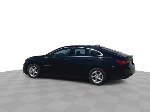 Mosaic Black Metallic 2017 Chevrolet Malibu 1LS