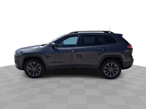 Granite Crystal Metallic Clearcoat 2021 Jeep Cherokee Latitude Lux