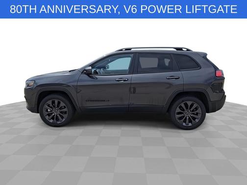 Granite Crystal Metallic Clearcoat 2021 Jeep Cherokee Latitude Lux