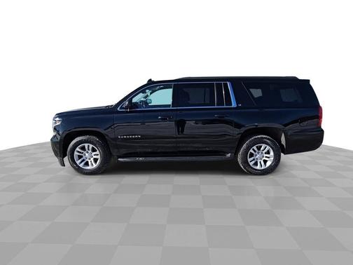 2017 Chevrolet Suburban LT
