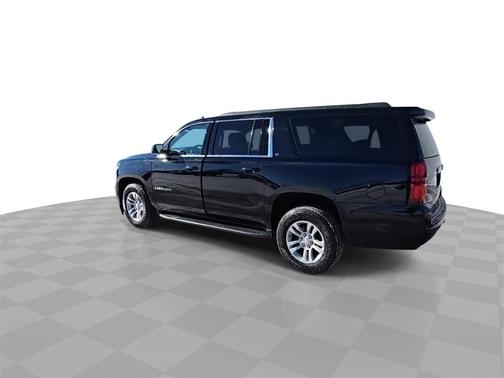 2017 Chevrolet Suburban LT