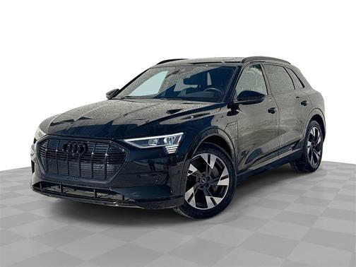 2022 Audi e-tron Premium