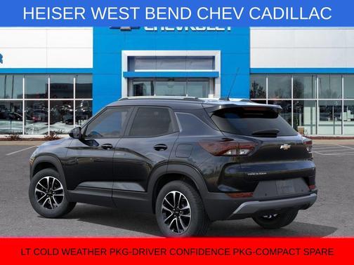 Mosaic Black Metallic 2026 Chevrolet Trailblazer LT