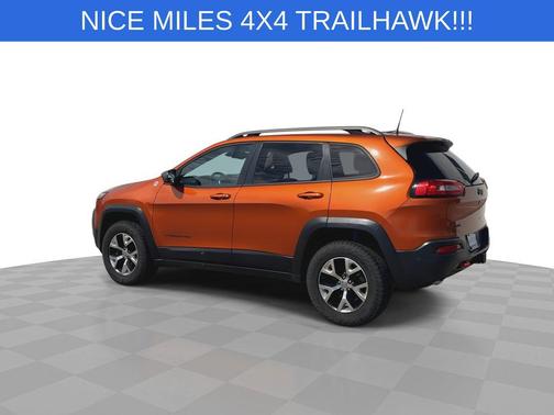 Mango Tango Pearlcoat 2016 Jeep Cherokee Trailhawk