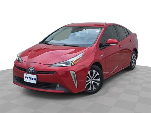 2019 Toyota Prius XLE
