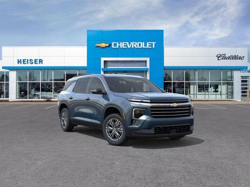 Lakeshore Blue Metallic 2025 Chevrolet Traverse LT