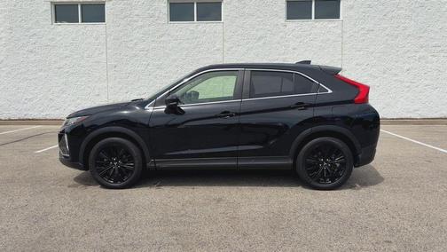 Tarmac Black Metallic 2020 Mitsubishi Eclipse Cross LE