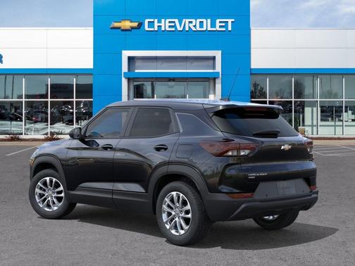 Mosaic Black Metallic 2026 Chevrolet Trailblazer LS