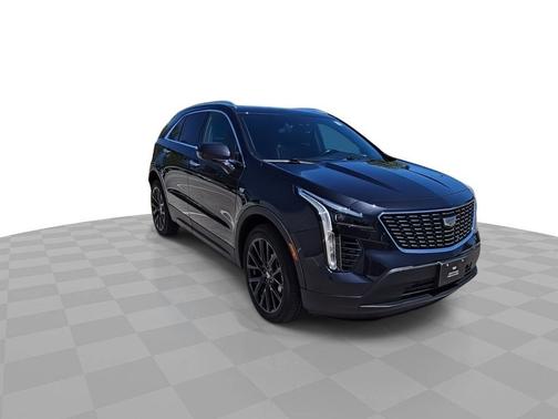 Galactic Gray Metallic 2022 Cadillac XT4 Luxury