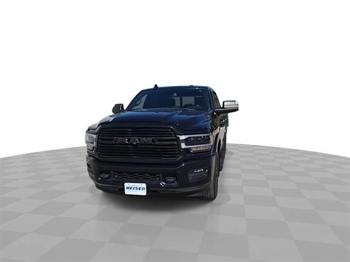 2019 RAM 2500 Laramie Crew Cab 4x2 6'4' Box