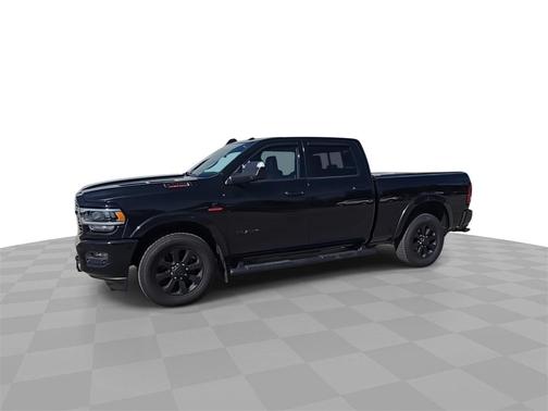 2019 RAM 2500 Laramie Crew Cab 4x2 6'4' Box