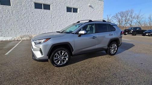 2022 Toyota RAV4 XLE Premium