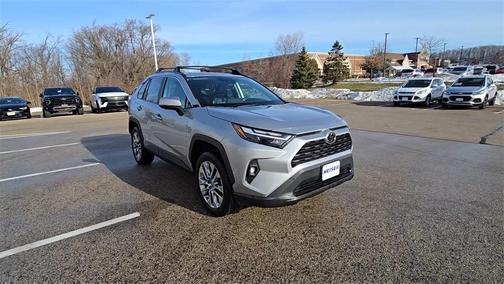 2022 Toyota RAV4 XLE Premium