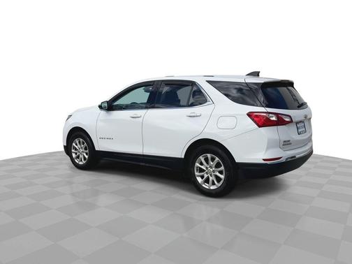 Summit White 2018 Chevrolet Equinox LT