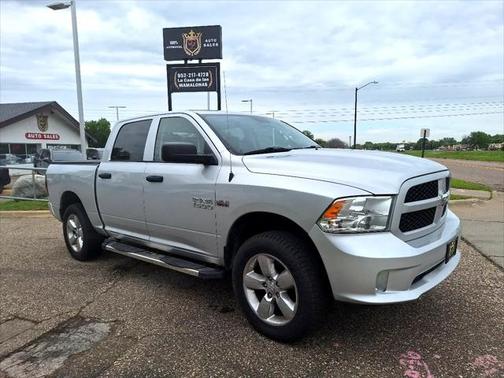 2017 RAM 1500 Tradesman/Express
