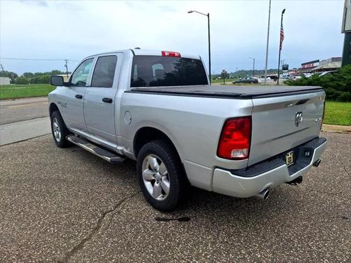 2017 RAM 1500 Tradesman/Express