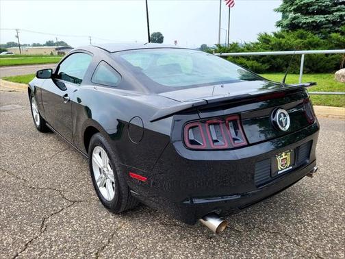 2014 Ford Mustang V6